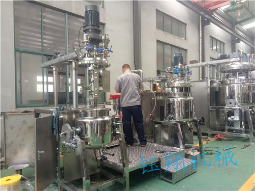 大閘蟹再成美國通緝犯，捷流式乳化機(jī)高效誘惑【鈺翔機(jī)械】